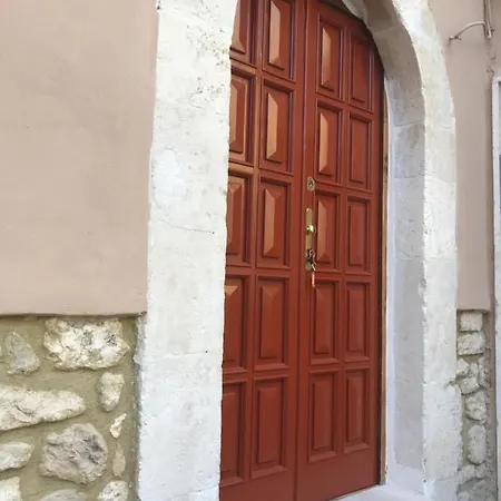 Apartment L' Esploratore Sulmona