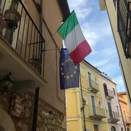 L' Esploratore